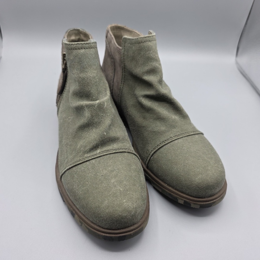 Sorel Major Low Cut Booties Womens 8 Green Brown Canvas Zip‎ Ankle Boots